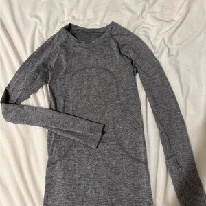 Gray Long Sleeve Top LULU LEMON size 2